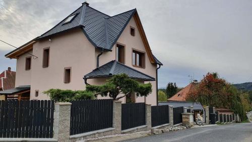 Ludvikovice House | U Pařeza