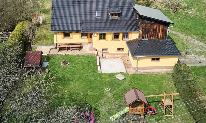 Jesenny House | U Pekařů by Interhome