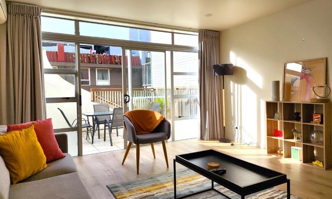 Te Aro Apartment | U Suites on Jessie