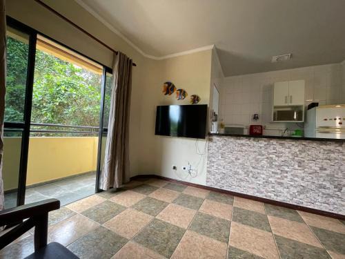 Downtown Ubatuba Apartment | Ubatuba Praia Das Toninhas - Salema 16B