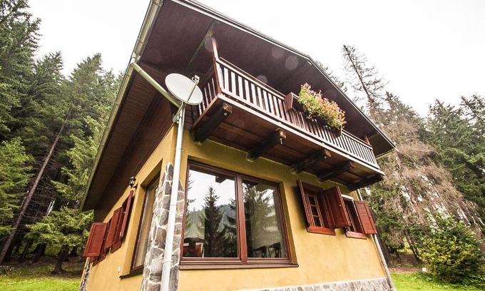 Vychodna Cabin | Ujastraba