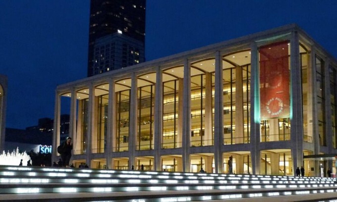 Tribeca House | Ultimate City Escape! 3 Modern Units, On-site Bar, Walk to Times Square!