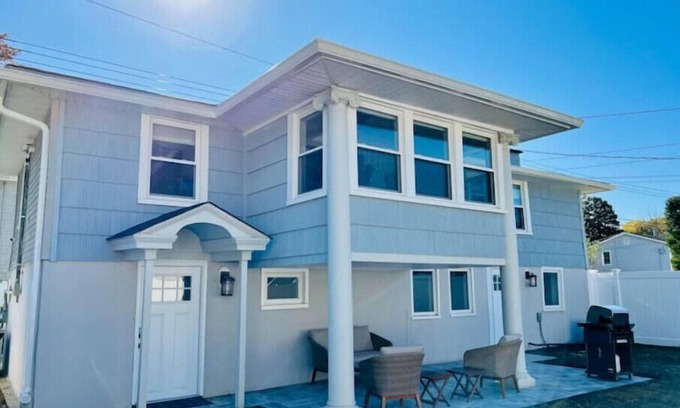 Asbury Park House | Ultimate Coastal Cottage! New Private 2 BR Escape!