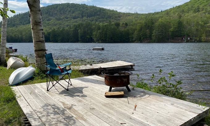 Adirondack Cabin | Ultimate couples getaway! Quiet and private Lakeside Cottage in the Adirondacks