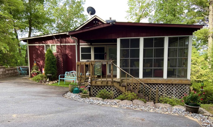 Zirconia Cabin | Ultimate Escape - Mountain views, privacy, hot tub, screen porch, fabulous deck
