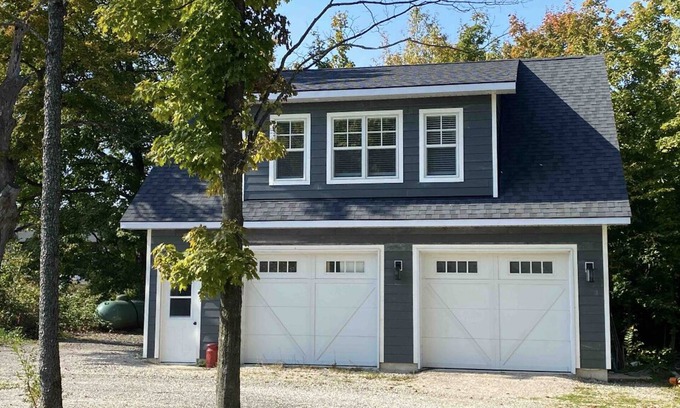 Feversham Apartment | Ultimate Getaways or Hikers' Retreat