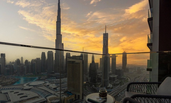Bur Dubai Apartment | Ultimate Stay/Full Burj Khalifa Views/4 people
