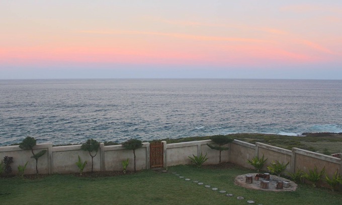 Tofinho House | Ultimate Whale Watching Location!