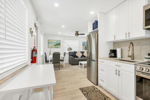 Hollywood Apartment | ULTRA exciting apartment at the Boardwalk