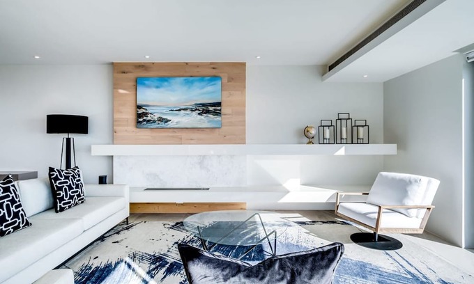 Fresnaye House | Ultra-Lux Villa w/ Breathtaking Views, Gym + Daily