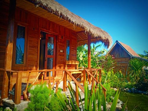 Pejarakan House | Umah Kayu 2-Menjangan Homestay