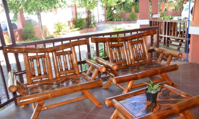 San Jose Bed & Breakfast | Umaverde Bed & Breakfast