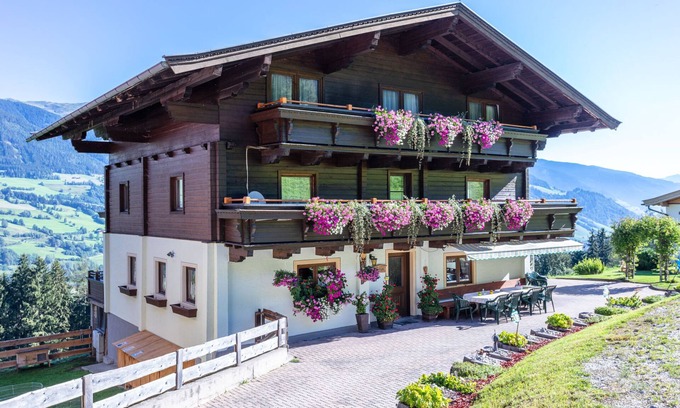 Uttendorf House | Umbichl by Interhome