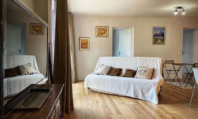 Ganties Apartment | Un Ancien Fenil Tranformé en Loft Situé Dans une Ancienne Ferme Commingeoise
