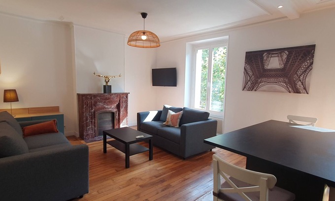 Charenton-le-Pont Apartment | Un Appartement Confortable Pour un Séjour Idéal à Paris !