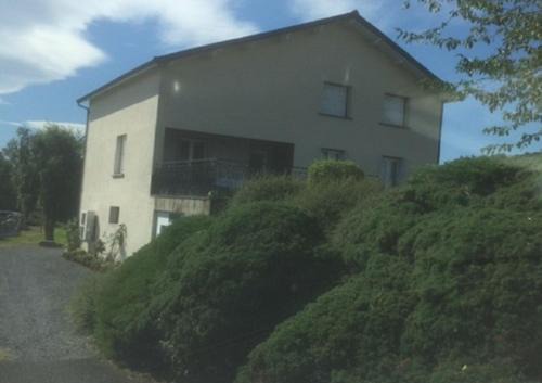 La Goutelle Apartment | Un havre de paix à la campagne près Vulcania