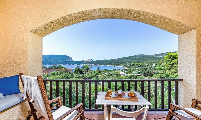Pischina Salida Villa | Una Finesta Sul Mare Capocaccia, Alghero, Italy