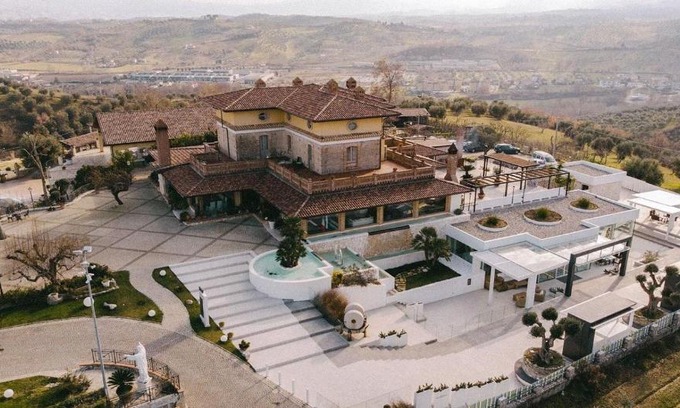 Lattarico Hotel | UNA HOTELS Tenuta Contessa Farm & SPA Cosenza