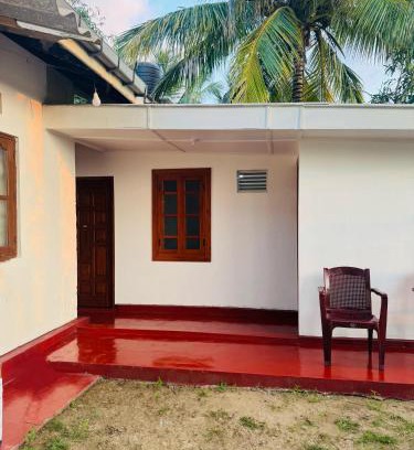 Kuchchaveli House | Una Star Guest House