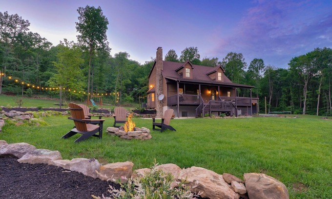 New Germantown House | Uncharted Pines | Pickleball Court + Hot Tub