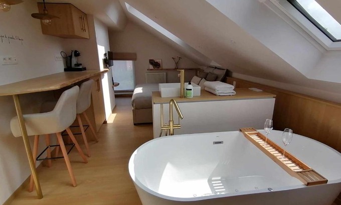 Anthisnes House | Une Cabane au Verger