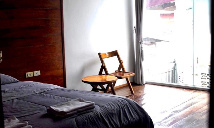 Phimai House | Une Jai Place เรือนอุ่นใจ
