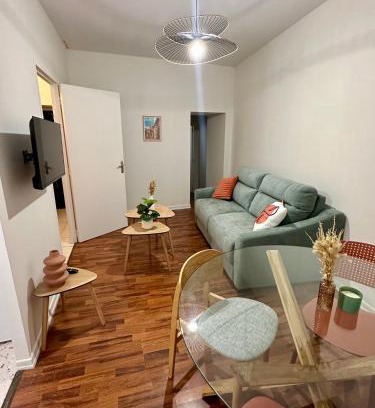 Albi Apartment | Une terrasse à 200m de la cathédrale - 4 personnes - logement entièrement rénové