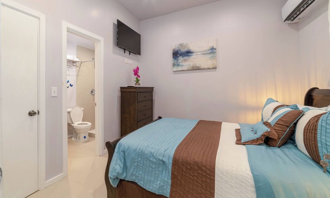 Buckleys Village Apartment | Unique 1-bedroom apartment in charming Buckleys with AC, WiFi