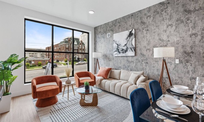 Downtown Salt Lake City Apartment | Unique 2BR SLC Short Walk to Temple, Shops, Food