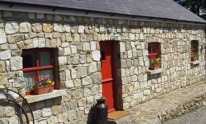 Knockaderry Cross Roads Cottage | Unique And Charming Traditional Stone Cottage In Picturesque Surroundings