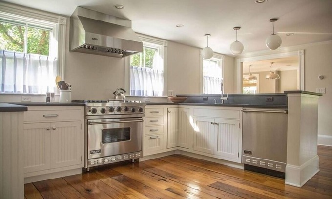 Nantucket Town House | Unique and Modern Home with Hot Tub and Game Room in Historic Downtown