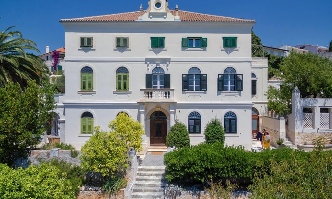 Hvar Old Town Apartment | Unique blend of beautiful design and luxury comfort with unrivalled sea views