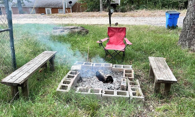 Park Hill Cabin | Unique cabin at Lake Tenkiller in the woods. Near Illinois River! Private, quiet