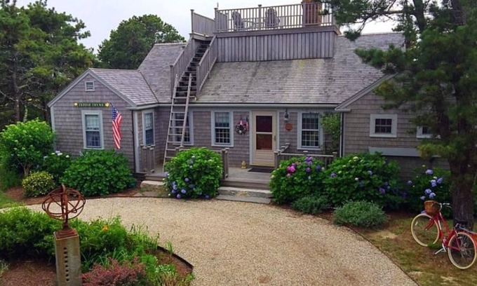 Nantucket House | Unique Cisco Home w/Ocean Views, Widows Walk, Walkable to Beach