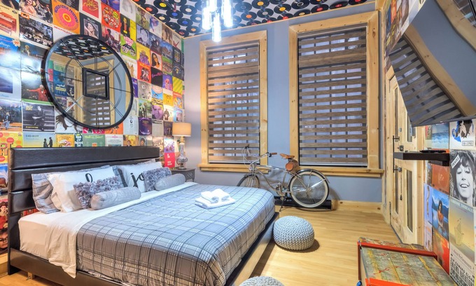 Ville-Marie Apartment | Unique Designer's Loft in the Heart of Old Montreal