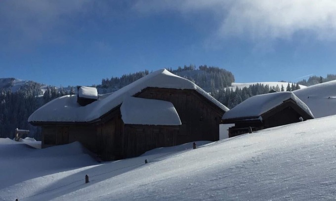 Bulle Ski Chalet | Unique en Suisse