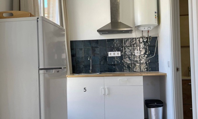 L'Amistat House | Unique Estudio 4 (22 m²)