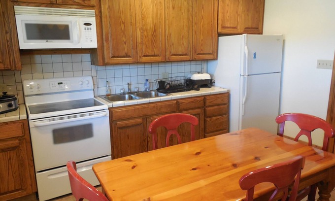 Mineola Apartment | Unique Living in a real barn.