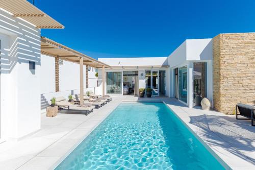Mijas House | Unique & Luxurious Villa With Heated Pool, Gym & C