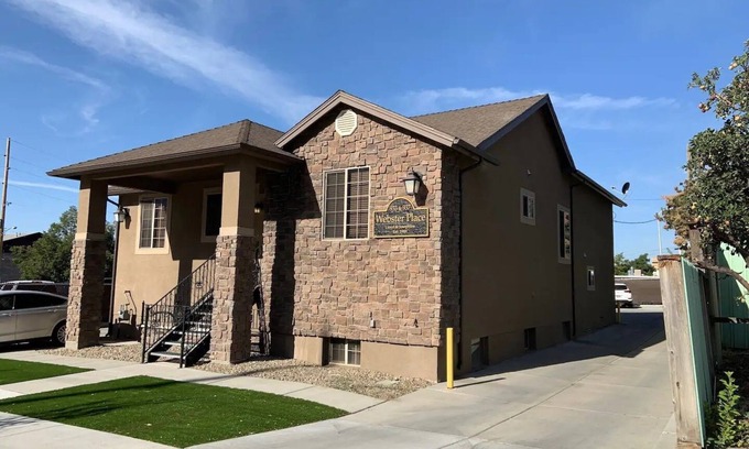 Provo House | Unique, Modern - On BYU Campus - Webster Place