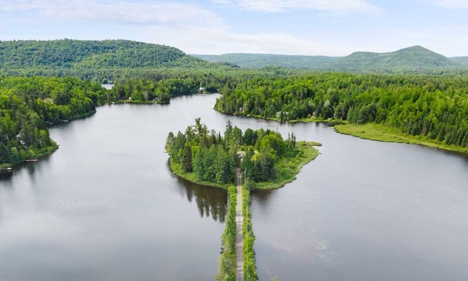 Mauricie Cabin | Unique private Island, islet Chouette
