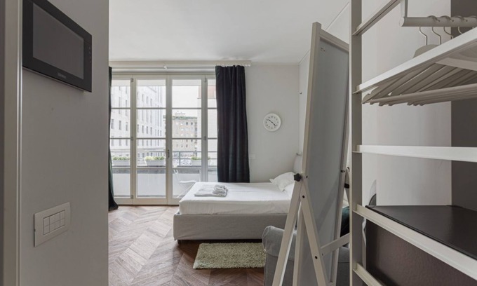 Guastalla Apartment | Unique studio in the heart of Milan