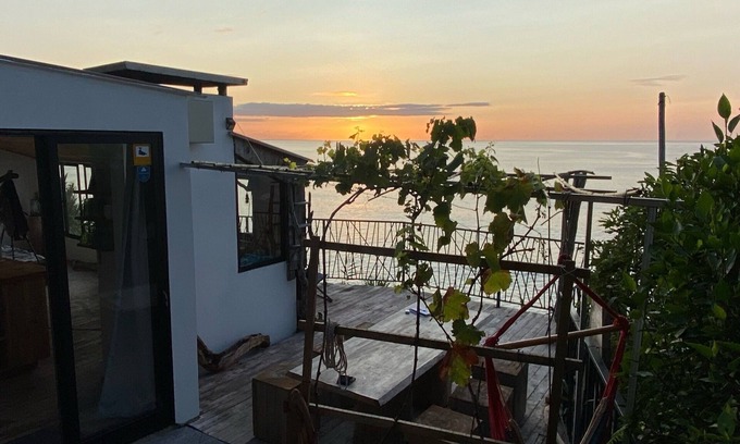 Nordeste House | Unique sunrise oceans' view