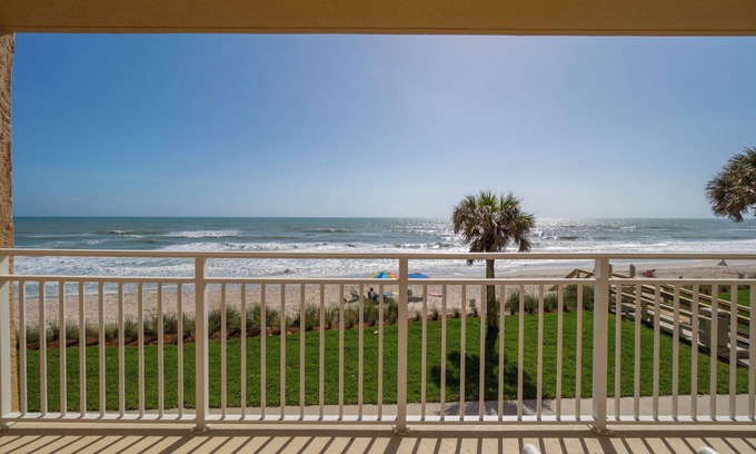 Tropic Condo | Unit 206 Charming 2-bedroom condo with WiFi, AC in peaceful Indian Harbour Beach