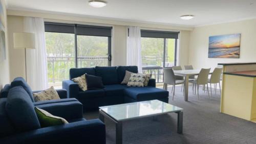 Flynns Beach House | Unit 237 Flynns Beach Resort