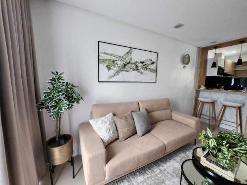 Pallocan Apartment | Unit 301 at One Pontefino