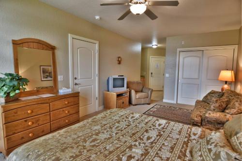 Birchwood Apartment | Unit 411B 1Bd 1Ba Efficiency Condo Condo