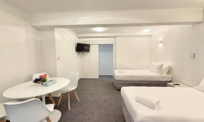 Rotorua Hotel | Unit 6，Fenton Summer Lodge
