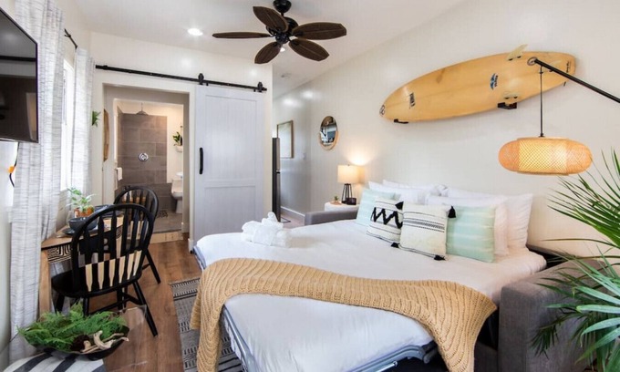 Coronado Apartment | Unit A - B Ave Bungalows · Cozy Beach Studio, 5 Min Walk to Coronado Beach!