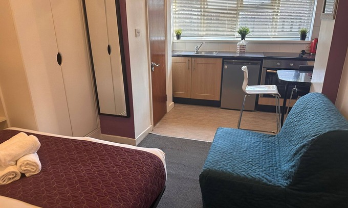 Seven Sisters House | United Lodge Apartments